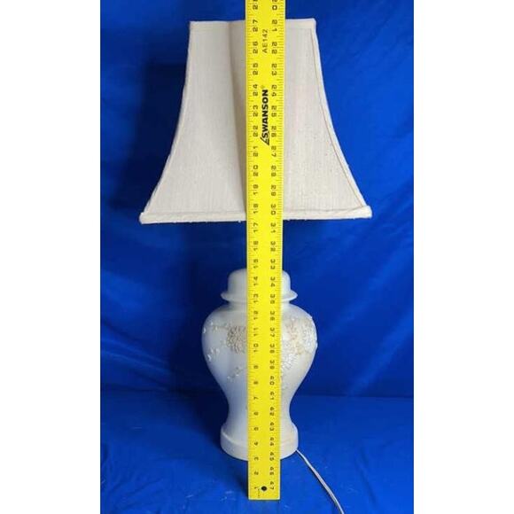 Vintage Ginger Jar Table Lamp w/ Floral Relief & Square Shade 28" Tall Works - Picture 13 of 16